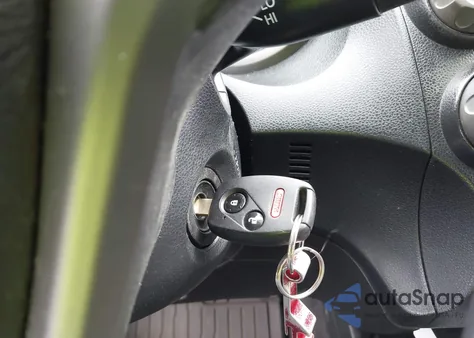 2010 Honda Fit from USA, damaged, VIN JHMGE8H24AS007087